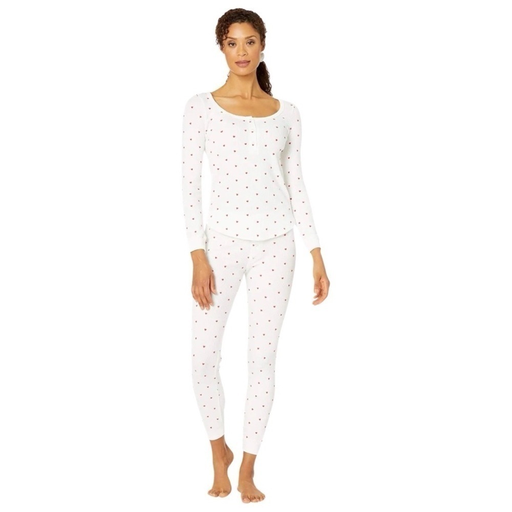NWT PLUSH Revolve Thermal Heart Pajama + Scrunchie Set Sz XS - Picture 5 of 9
